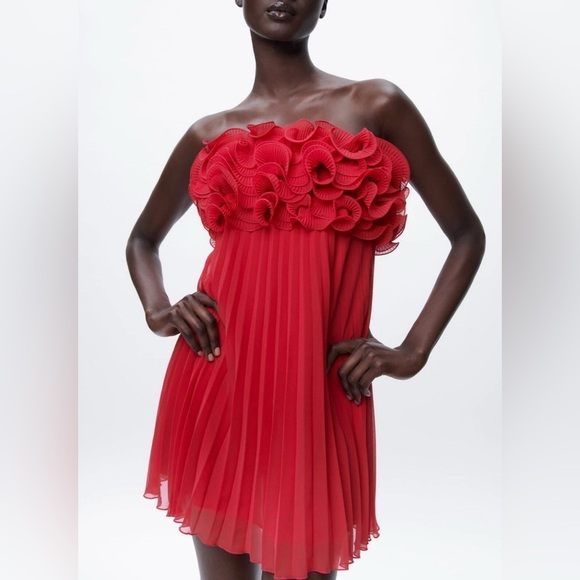 Zara Strapless Pleated Ruffle Mini Dress • Size S • Raspberry Red • NWT - Picture 4 of 16
